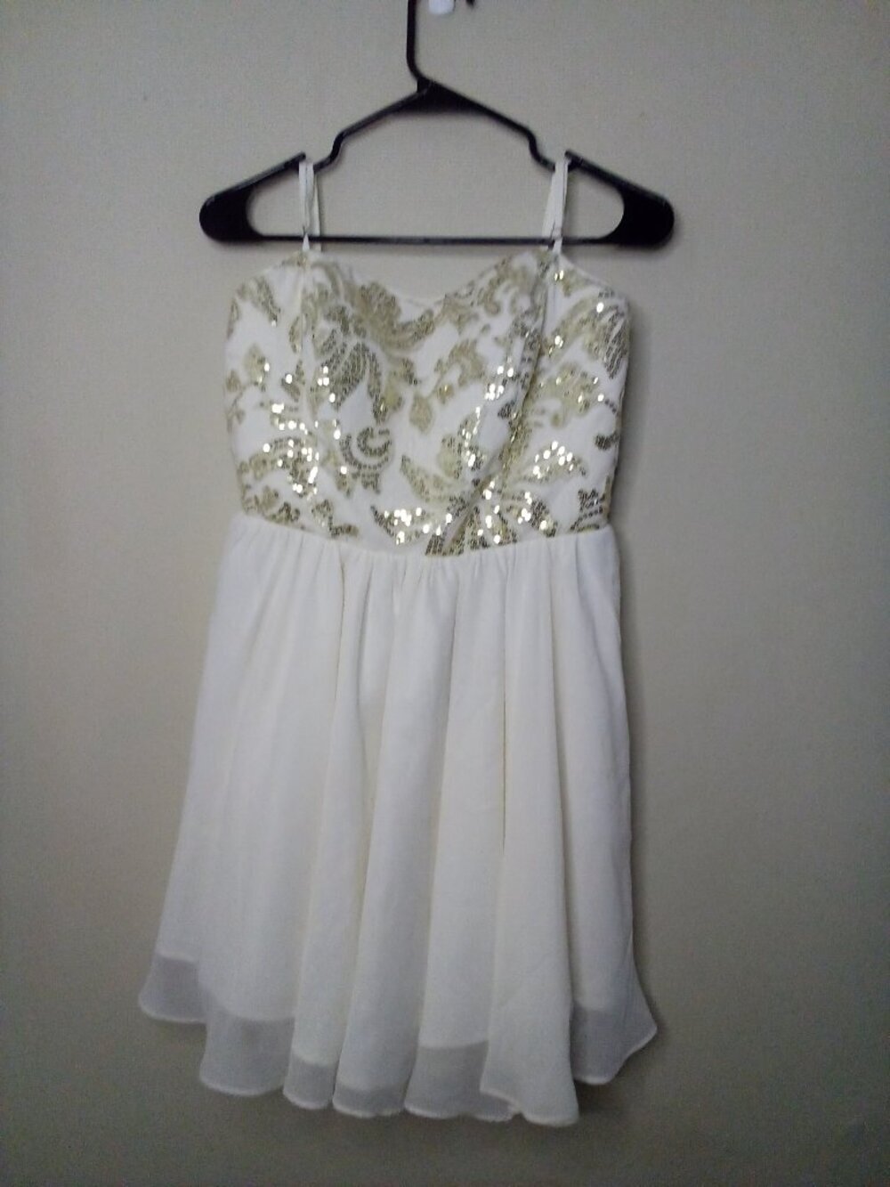 GB Dress Women M Sleeveless Straps Formal Homecoming Rhinestones Cream